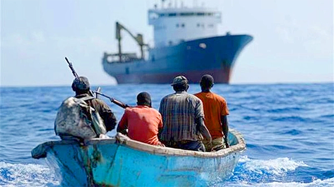 خلال 24 ساعة.. إحباط ثاني هجوم ضد سفينة شحن في مياه اليمن